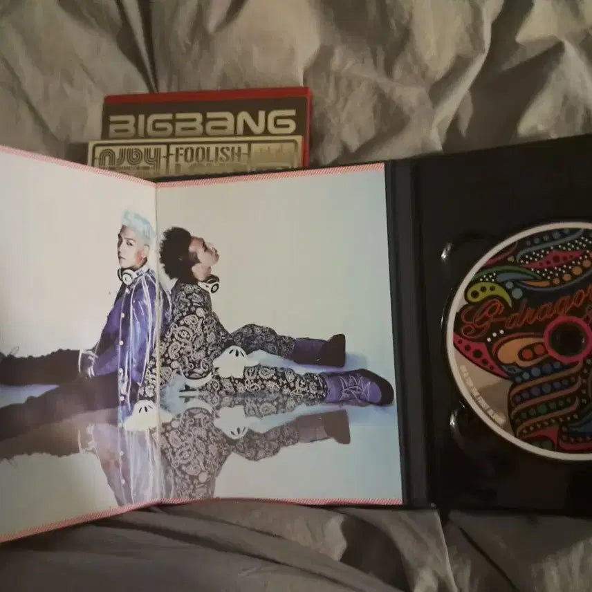 [BUNJANG] G-Dragon &amp; T.O.P. Playboy Limited Edition Album / 지디앤탑 플레이보이 골드