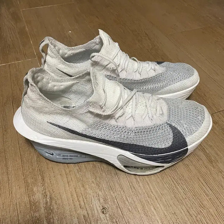 [BUNJANG] Nike Alphafly 3 Running Shoes (Size 285) / 나이키 알파 플라이3 285