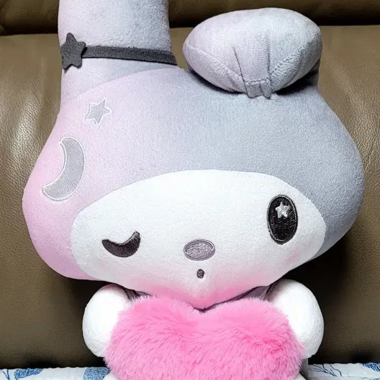 [BUNJANG] Sanrio My Melody 50th Anniversary Doll + Hello Kitty Figure + TOOT Rabbit Keychain Doll Set / 산리오 마이멜로디 50주년기념 인형+헬로키티 피규어+TOOT토끼 키링인형