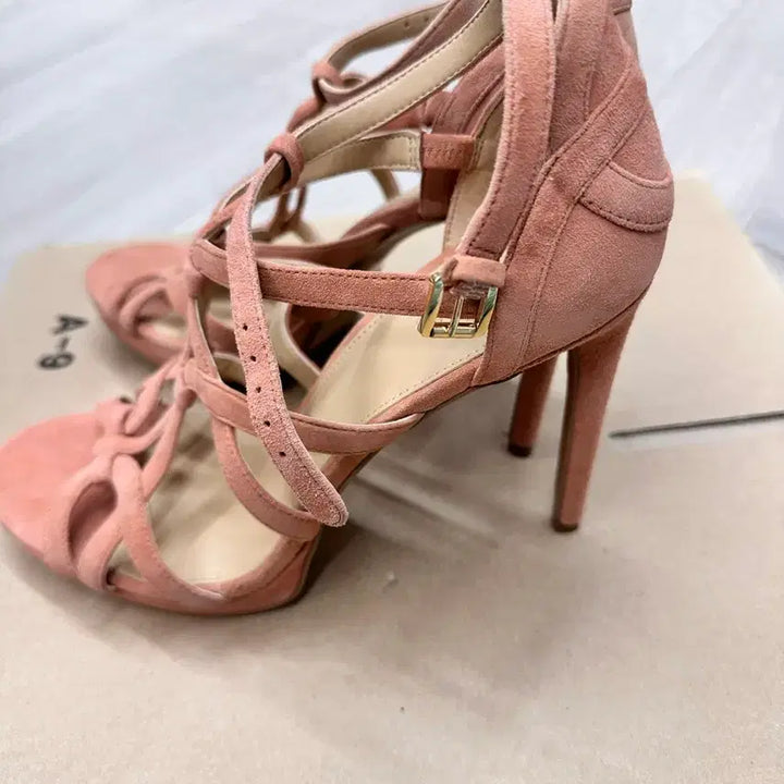 [BUNJANG] Michael Kors Suede Strap Sandals / 새상품)마이클코어스 스웨이드 스트랩 샌들