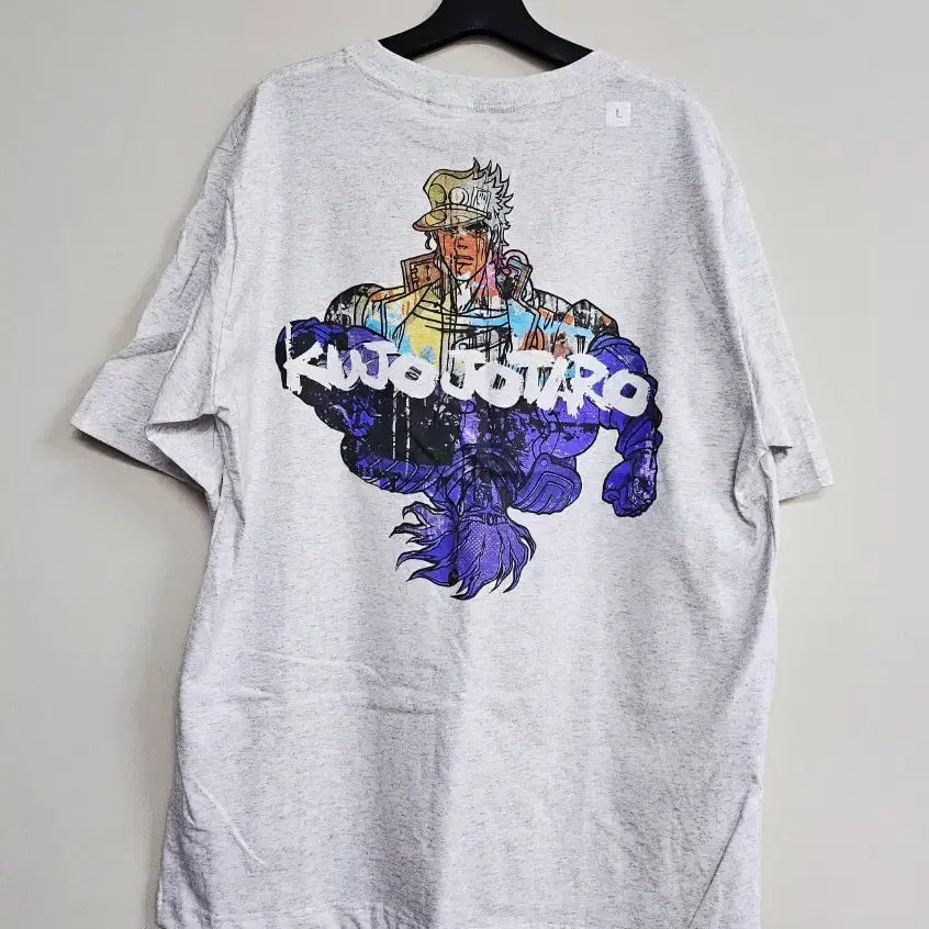 [SOLD OUT] GU 죠죠 콜라보 티셔츠  L택있슴