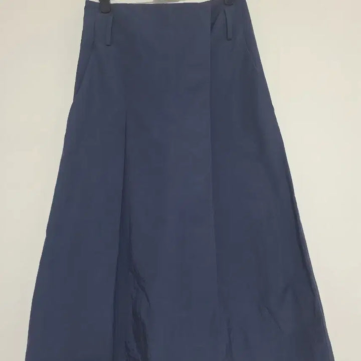 [SOLD OUT] COS 네이비 랩 스커트 팬츠 큐롯 EUR32