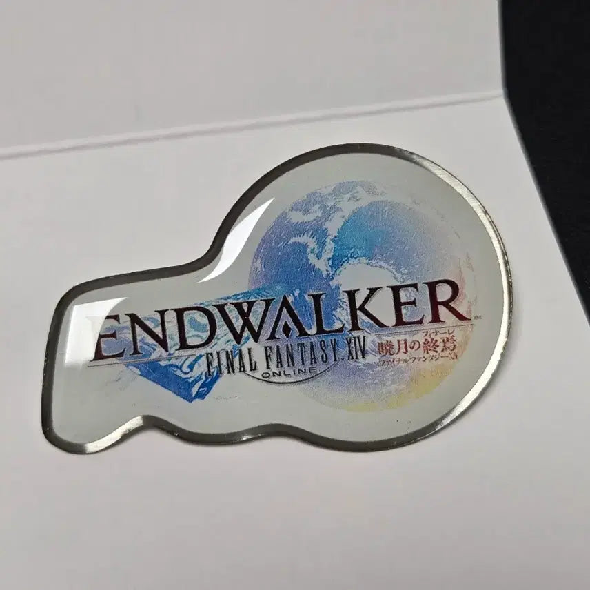 [BUNJANG] Final Fantasy XIV Warrior of Light Trajectory Purchase Exclusive Pin Badge: Endwalker / 파이널판타지14 빛의 전사 궤적전 구매 특전 핀뱃지 효월의 종언