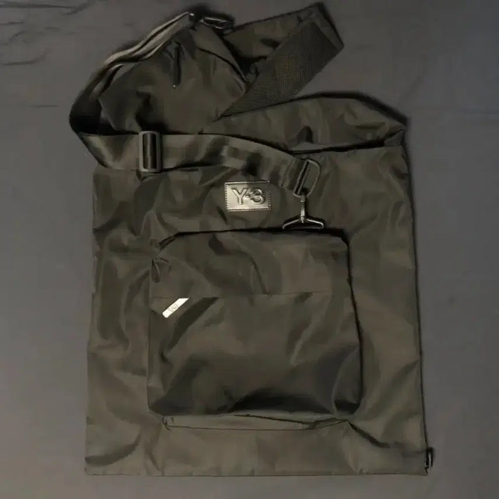 [BUNJANG] Yohji Yamamoto Leather Crossbody Bag / 요지야마모토 크로스백
