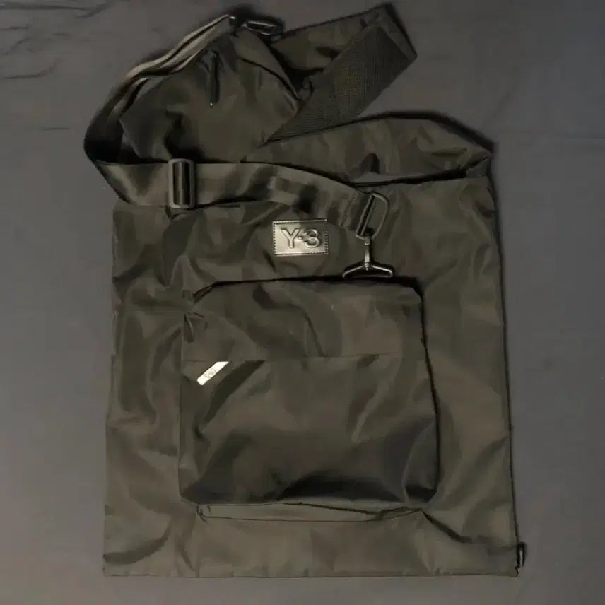 [BUNJANG] Yohji Yamamoto Leather Crossbody Bag / 요지야마모토 크로스백