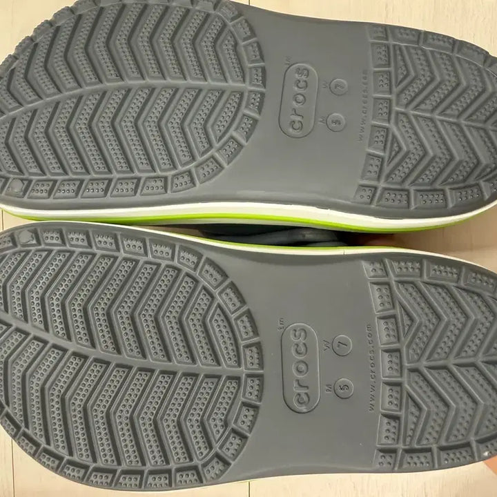 [BUNJANG] Crocs BayaBand Clog Grey 240 New / 크록스 바야밴드 그레이 240 새상품