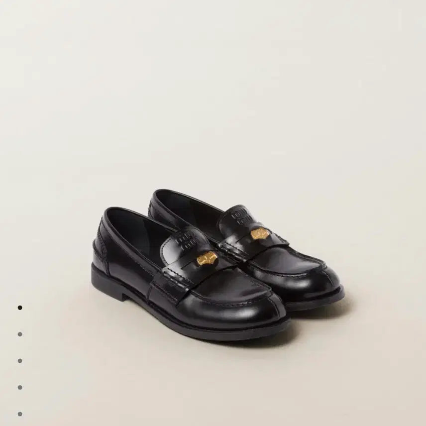 [BUNJANG] Miu Miu Brushed Leather Penny Loafers Size 36 / 미우미우 브러쉬드 가죽 페니 로퍼 36