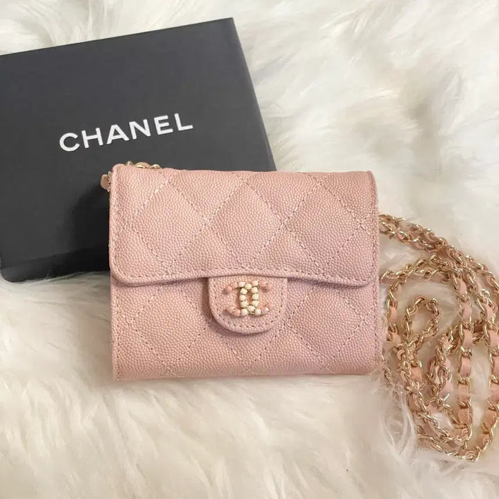 [BUNJANG] Chanel Classic Wallet Strawberry Milk Pink / [새상품]샤 딸기우유 클래식 체인지갑