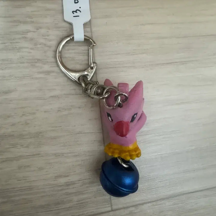 [BUNJANG] Piyomon Bell Charm Keychain / 피요몬 방울 키링