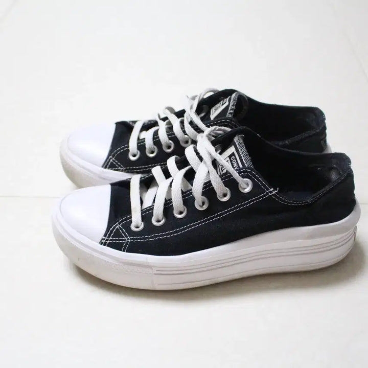 [BUNJANG] Converse Chuck Taylor All Star Low Black Shoes / 컨버스 척테일러 올스타 로우 블랙 250사이즈