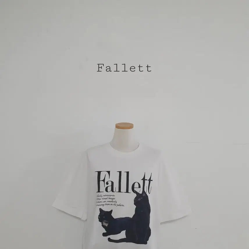 [BUNJANG] Fallett Cat Printing Short Sleeve T-Shirt / No.26043018 Fallett 고양이 프린팅 반팔 티셔츠