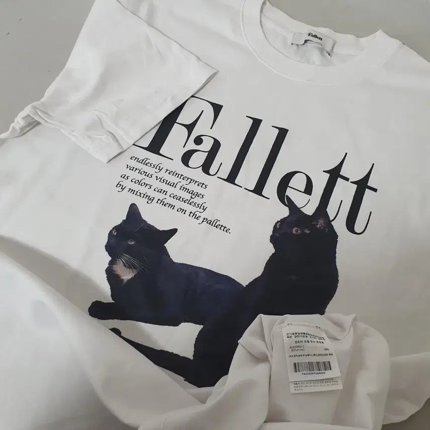 [BUNJANG] Fallett Cat Printing Short Sleeve T-Shirt / No.26043018 Fallett 고양이 프린팅 반팔 티셔츠
