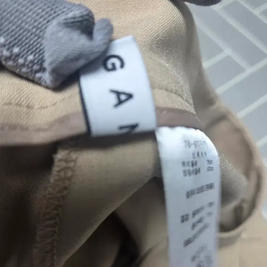 [BUNJANG] Morgan Beige Pleated Women&