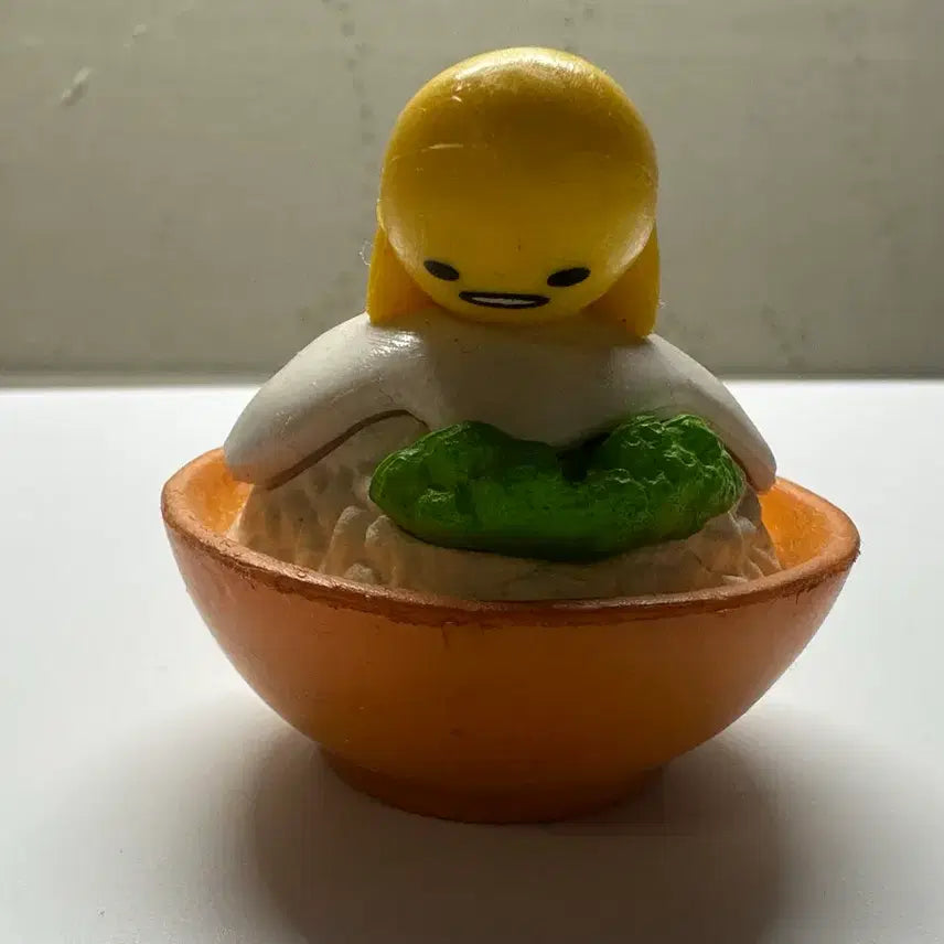 [BUNJANG] Gudetama Donburi Mini Figure / 구데타마 덮밥 미니 피규어