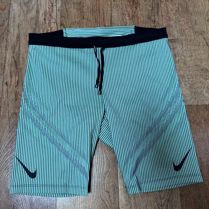 [BUNJANG] Nike Dri-FIT ADV Aeroswift Running Half Tights Green XL / [XL] 나이키 드라이핏 ADV 에어로스위프트 러닝 하프 타이즈 그린