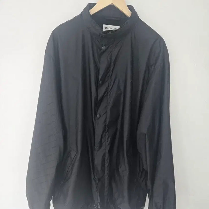 [BUNJANG] Balenciaga Pattern Logo Oversized Windbreaker XS / 발렌시아가 바람막이 패턴로고 오버핏 XS