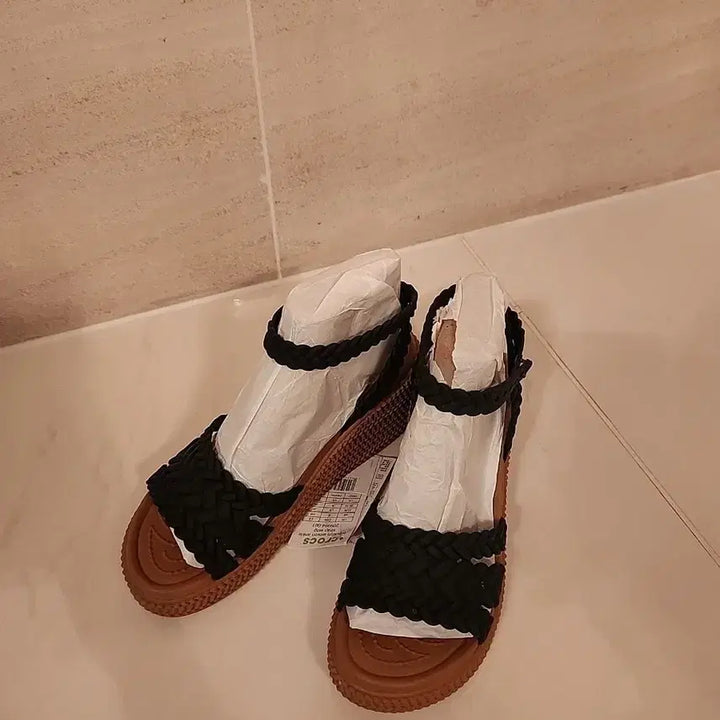 [BUNJANG] Crocs Wedge Sandals / 11만원짜리 새상품 crocs 크록스 웨지 샌들