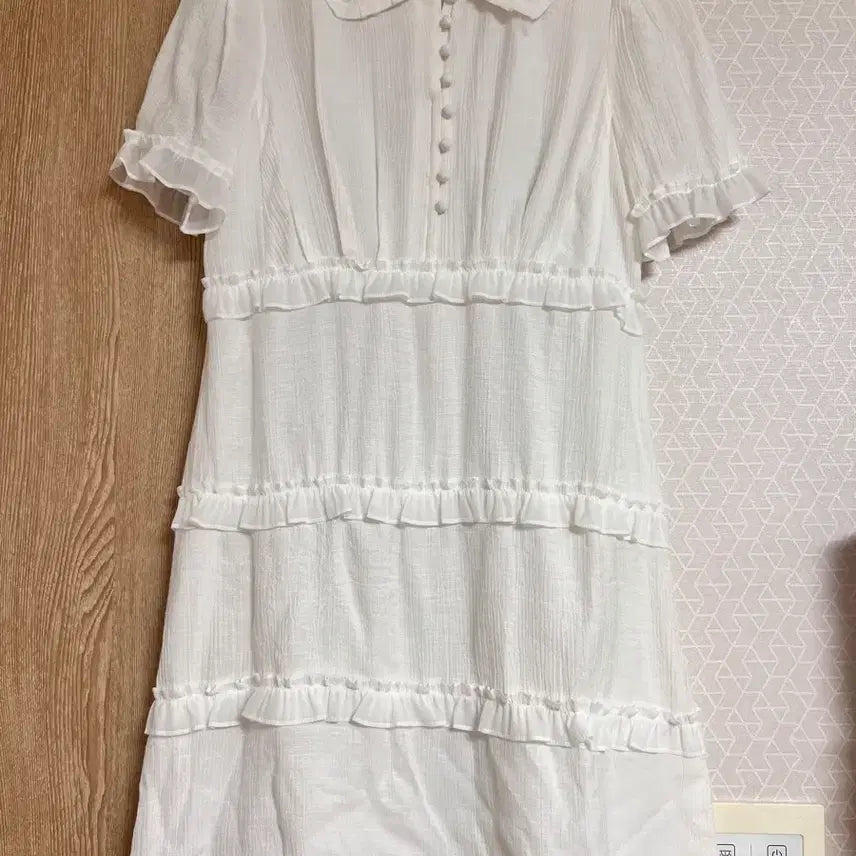 [BUNJANG] Tiren One-Piece Dress / 티렌 원피스