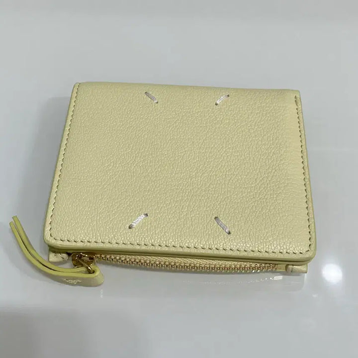 [BUNJANG] Maison Margiela Four Stitches Wallet Lemon / 메종 마르지엘라 포 스티치 지갑 레몬