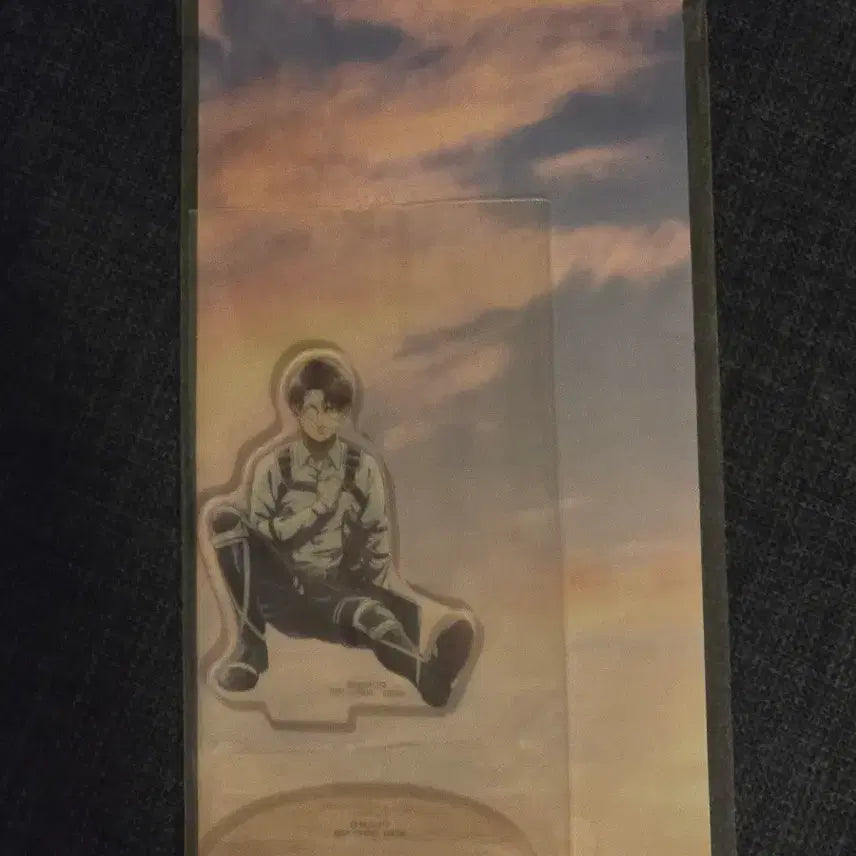 [BUNJANG] Attack on Titan Ichiban Kuji Levi Acrylic Stand (Sealed) / (미개봉 현물) 진격의거인 각자의결의 제일복권 리바이 아크릴 스탠드