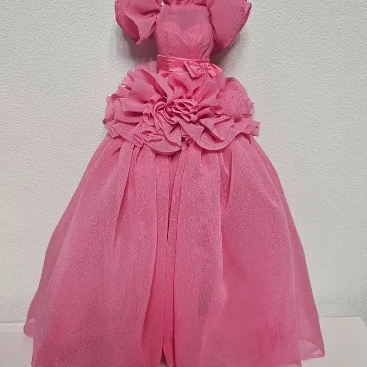 [BUNJANG] Barbie Signature Pink Collection Dress Set / 바비 시그니처 핑크 컬렉션 드레스 세트