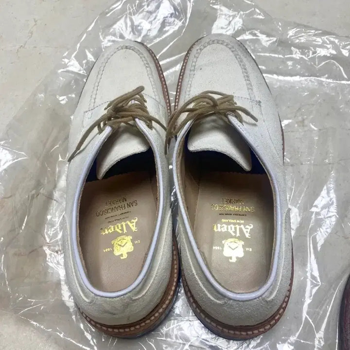 [BUNJANG] Alden 1616 San Francisco Market Exclusive White Buck 8.5D / alden 알든 1616 샌마별주 화이트벅스/8.5D
