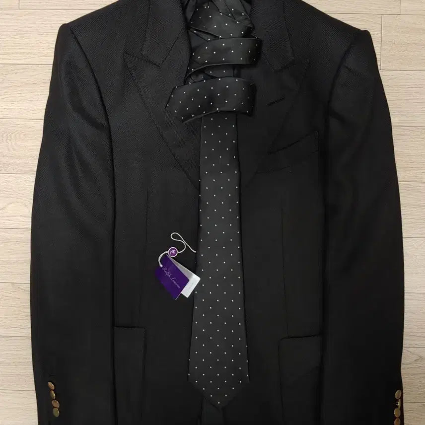 [BUNJANG] Ralph Lauren Purple Label Silk Polka Dot Necktie / 랄프로렌퍼플라벨 도트넥타이