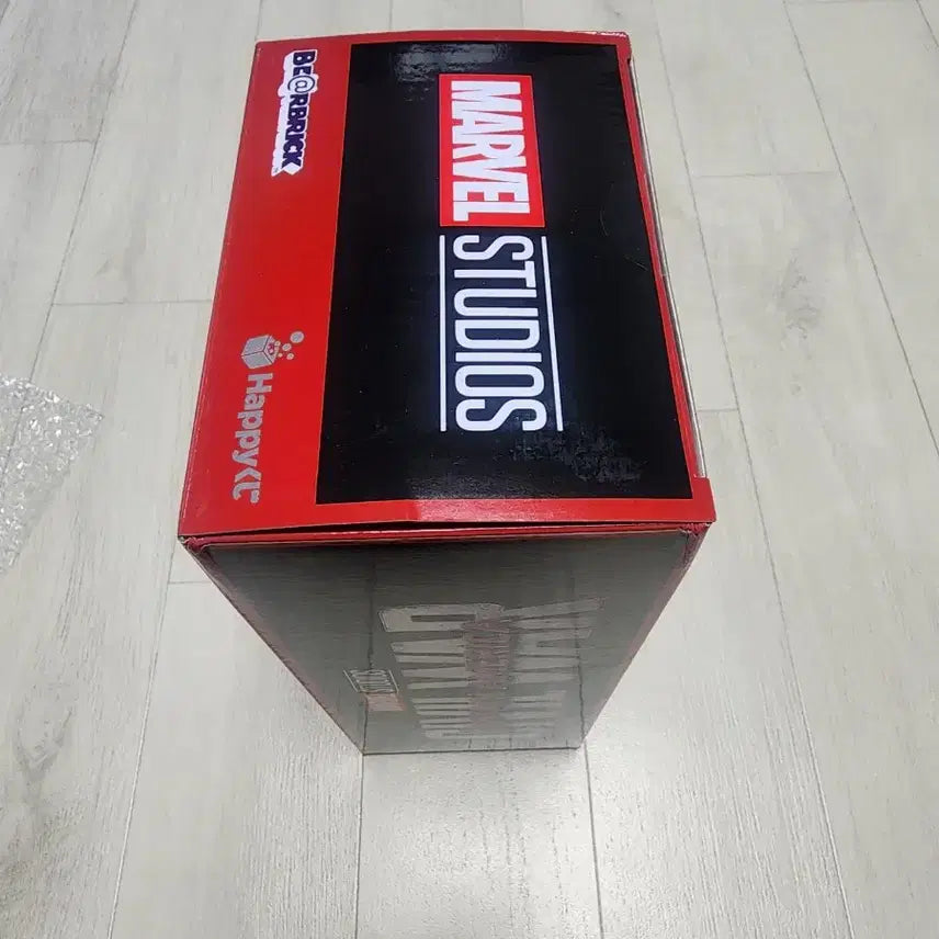 [BUNJANG] Happy Kuji Marvel Bearbrick Spider-Man 400% Civil War Version Last One Prize / 해피쿠지 마블 베어브릭 스파이더맨 400% 시빌워 버전 라스트원상 미개봉
