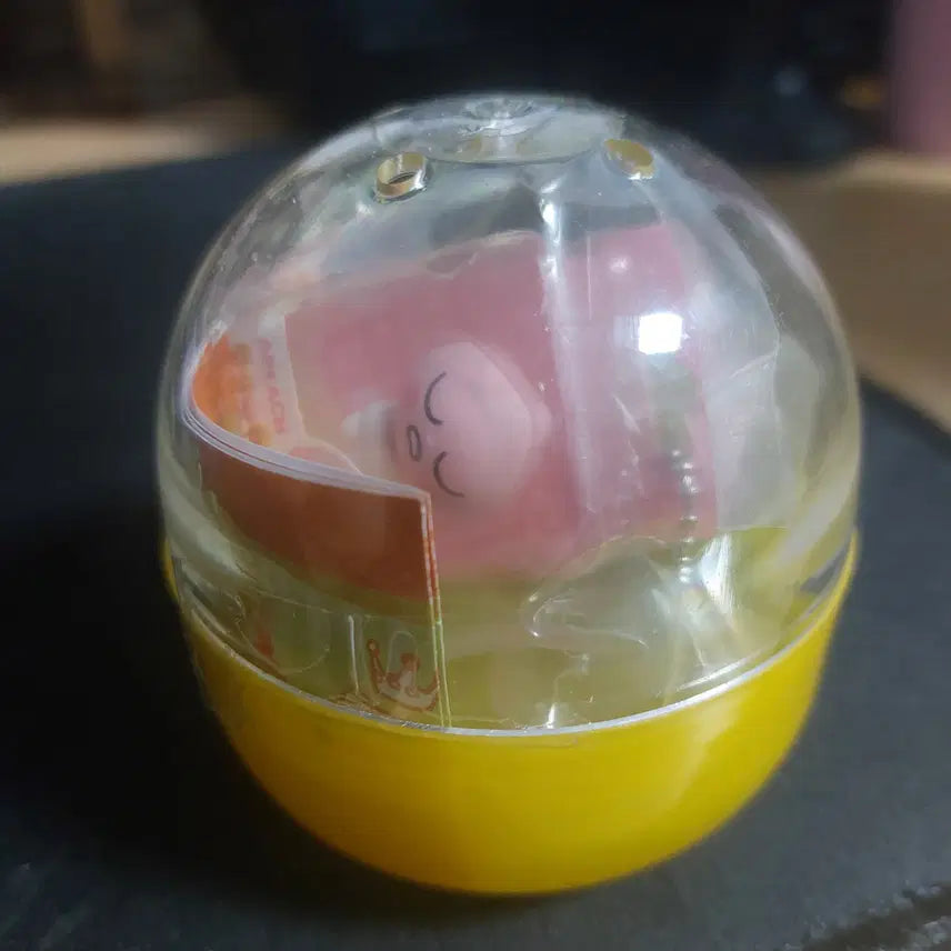 [BUNJANG] Kakao Friends Apeach Miniature Gacha Keychain / 카카오프렌즈 어피치 미니어처 키링 가챠