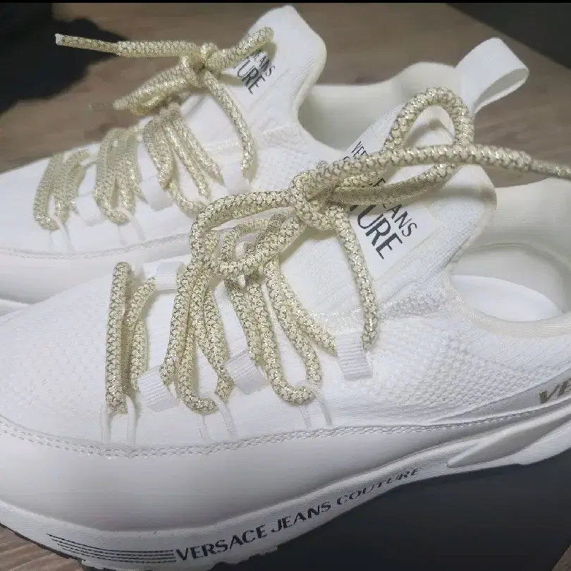 [BUNJANG] Versace Gold Sneakers (Authentic/Full Box) / 베르사체 골드 스니커즈(정품/풀박)