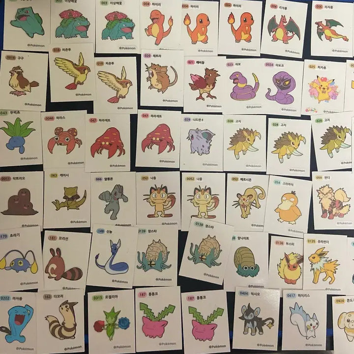 [BUNJANG] Pokemon Stickers Bundle (250+) / 포켓몬 띠부씰(250개 이상)