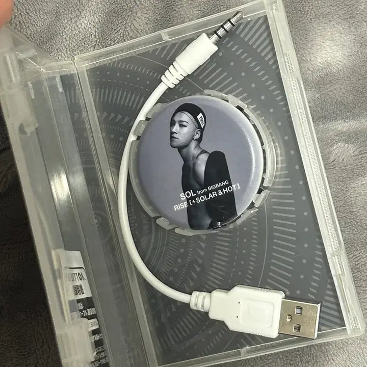 [BUNJANG] BIGBANG Taeyang Play Button New / 태양 플레이버튼 새상품