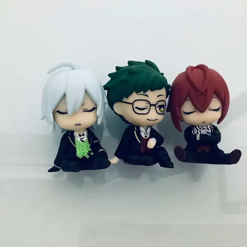[BUNJANG] Twisted Wonderland Cater Riddle Lordheart Shoulder Trading Figure Bundle Set / 트위스티드 원더랜드 트위스테 실버 케이터 리들 로드하트 어깨쿵 가챠 일괄