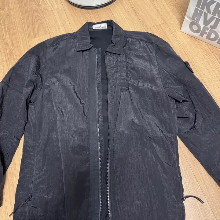 [BUNJANG] Stone Island Nylon Metal Jacket Black L / 스톤아일랜드 나일론메탈 자켓 L