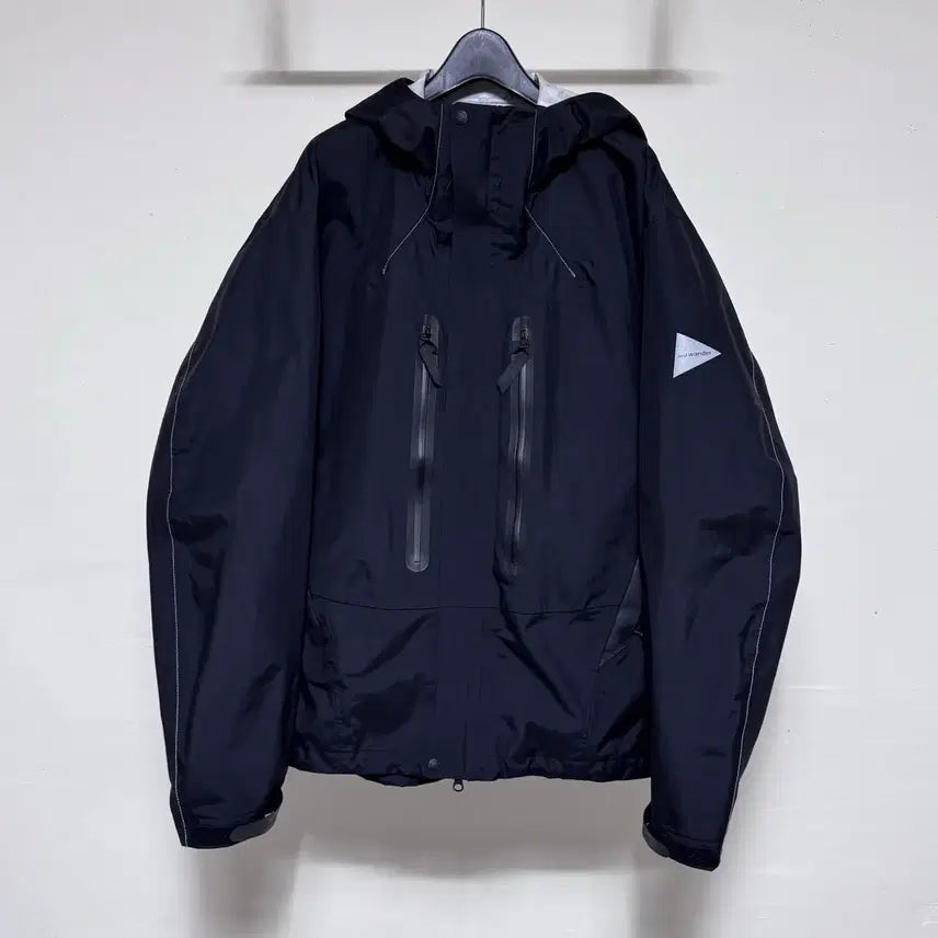 [BUNJANG] And Wander 2.5L Hiker Rain Jacket Black M / 앤드 원더 2.5L 하이커 레인 자켓 블랙 M