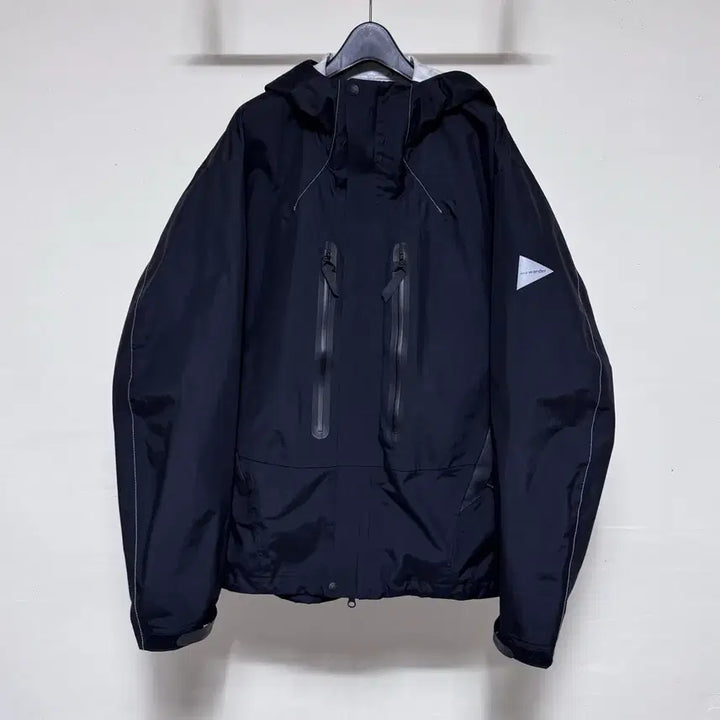 [BUNJANG] And Wander 2.5L Hiker Rain Jacket Black M / 앤드 원더 2.5L 하이커 레인 자켓 블랙 M