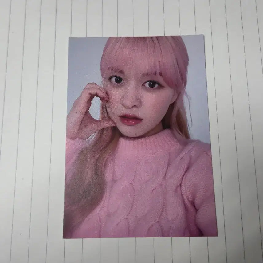 [BUNJANG] NMIXX Lily 1st Anniversary Official Cafe Postcard POB / 엔믹스 릴리 1주년 공식 카페 엽서 특전