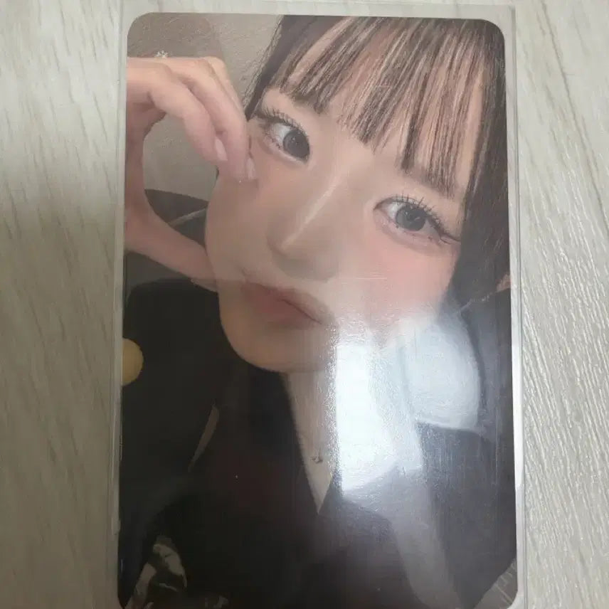 [SOLD OUT] 프로미스나인 송하영 짧은 치마 포카