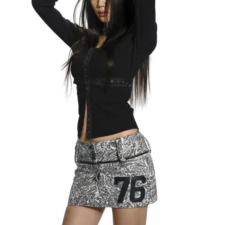 [BUNJANG] EYANG 76 Cracked Texture Mini Skirt / EYANG 76 CRACKED TEXTURE MINI SKIRT