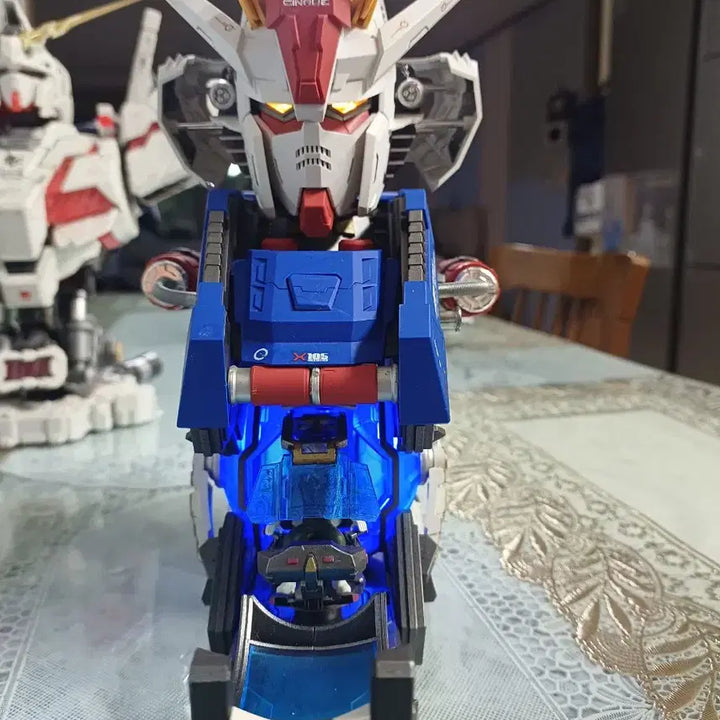 [BUNJANG] Gundam GP04 Gerbera Strike Cockpit Model Kit / 건담 gp04가베라.스트라이크.콕핏
