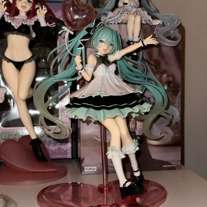 [BUNJANG] Hatsune Miku Happy Birthday 2025 Figure / 하츠네 미쿠 AMP 생일 2025 피규어