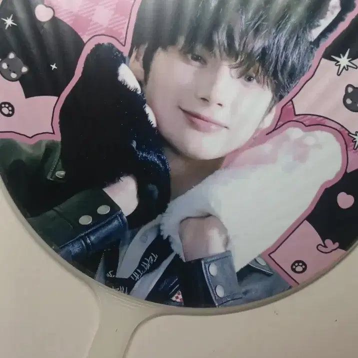 [BUNJANG] TXT Hueningkai Uchiwa Fan / 투바투 휴닝카이 우치와 수빈 연준 범규 태현