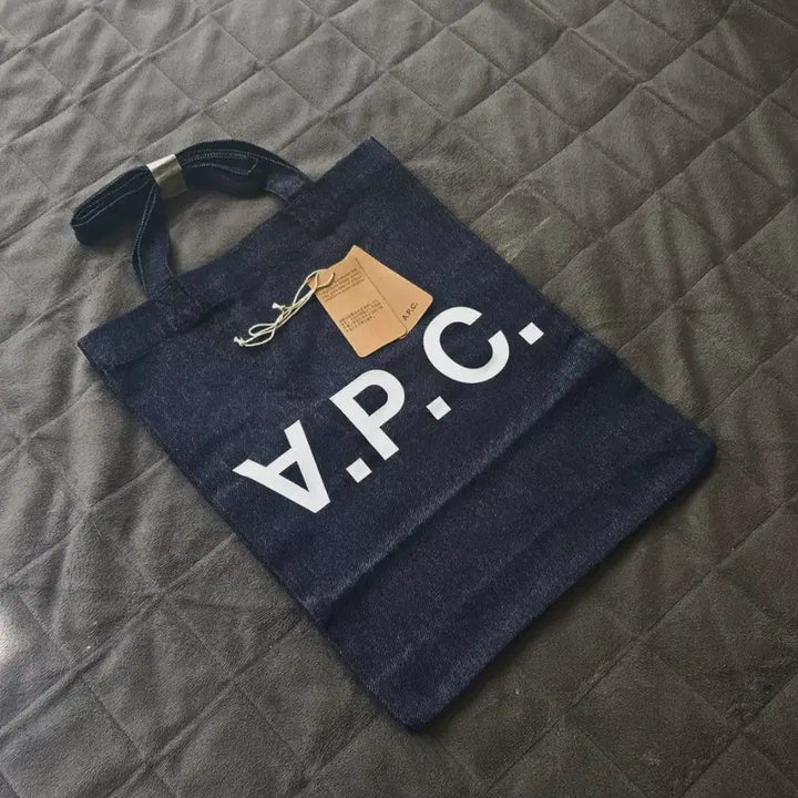 [BUNJANG] APC Laulh Denim Eco Bag Tote Bag / 아페쎄 APC 로르 데님 에코백 토트백 가방 단순 개봉
