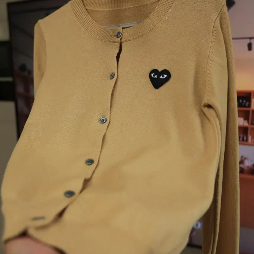 [BUNJANG] Comme des Garçons PLAY Wool Cardigan / 잠옷보다 편한 꼼데가르송 가디건
