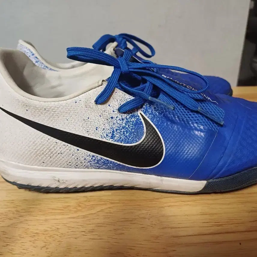 [BUNJANG] Nike Phantom Vision 2 Elite DF TF Futsal Shoes / 나이키 팬텀 비전 2 엘리트 DF TF 240 풋살화