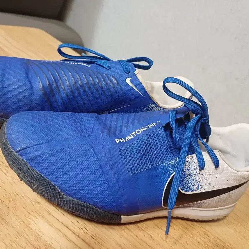 [BUNJANG] Nike Phantom Vision 2 Elite DF TF Futsal Shoes / 나이키 팬텀 비전 2 엘리트 DF TF 240 풋살화