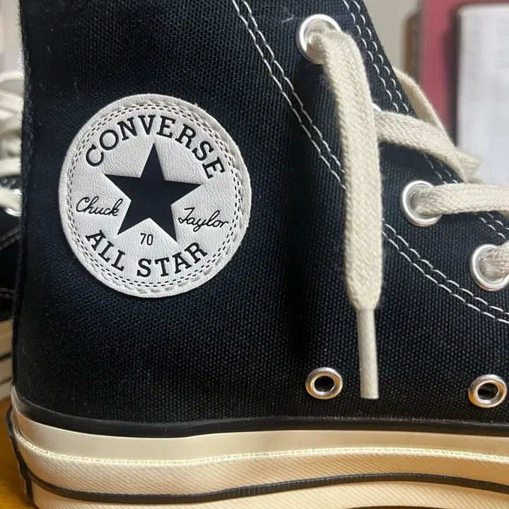 [BUNJANG] Converse Chuck 70 Classic Black High Top Sneakers (US 5) / [새상품]컨버스 척 70 클래식 블랙 하이 235