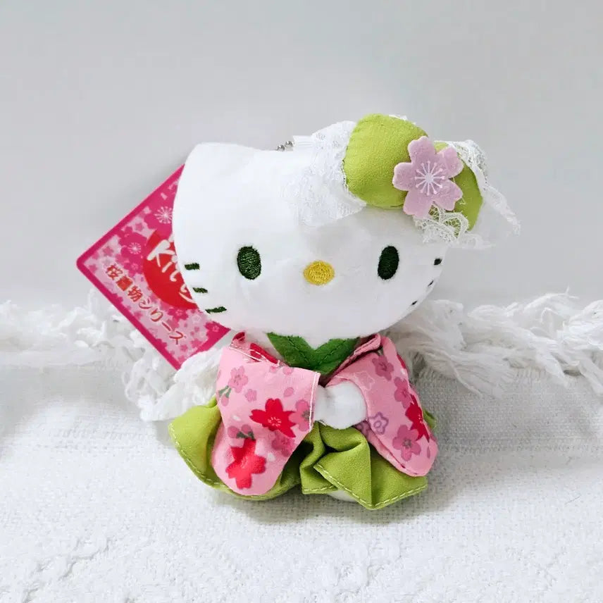 [BUNJANG] Sanrio Authentic Kimono Kitty Matcha Doll Keyring / 산리오 정품 기모노 키티 말차 인형 키링