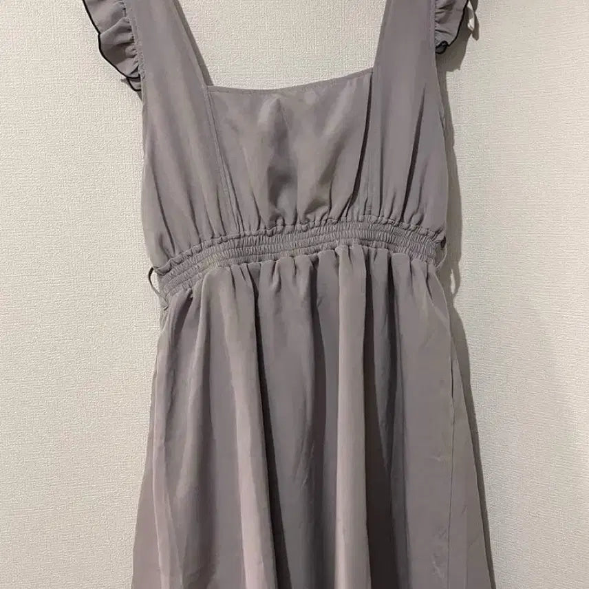 [BUNJANG] Dear My Love Frill Sleeveless Mini Dress / 디어마이러브 프릴 민소매 나시 원피스