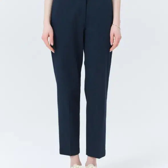 [BUNJANG] Hazzys Ladies 24SS Summer Chino Pants Slacks / 24SS 헤지스 레이디스 써머 치노 팬츠 슬랙스 바지
